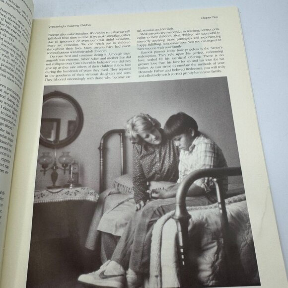 A Parents Guide 1985 Book Published By The Church Of Jesus Christ Of Latter-Day - Picture 6 of 9